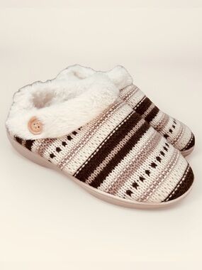 Aerosoles Memory Foam Fur Lined Fair Isle Knit Slippers Womens Medium 6.5 7 7.5